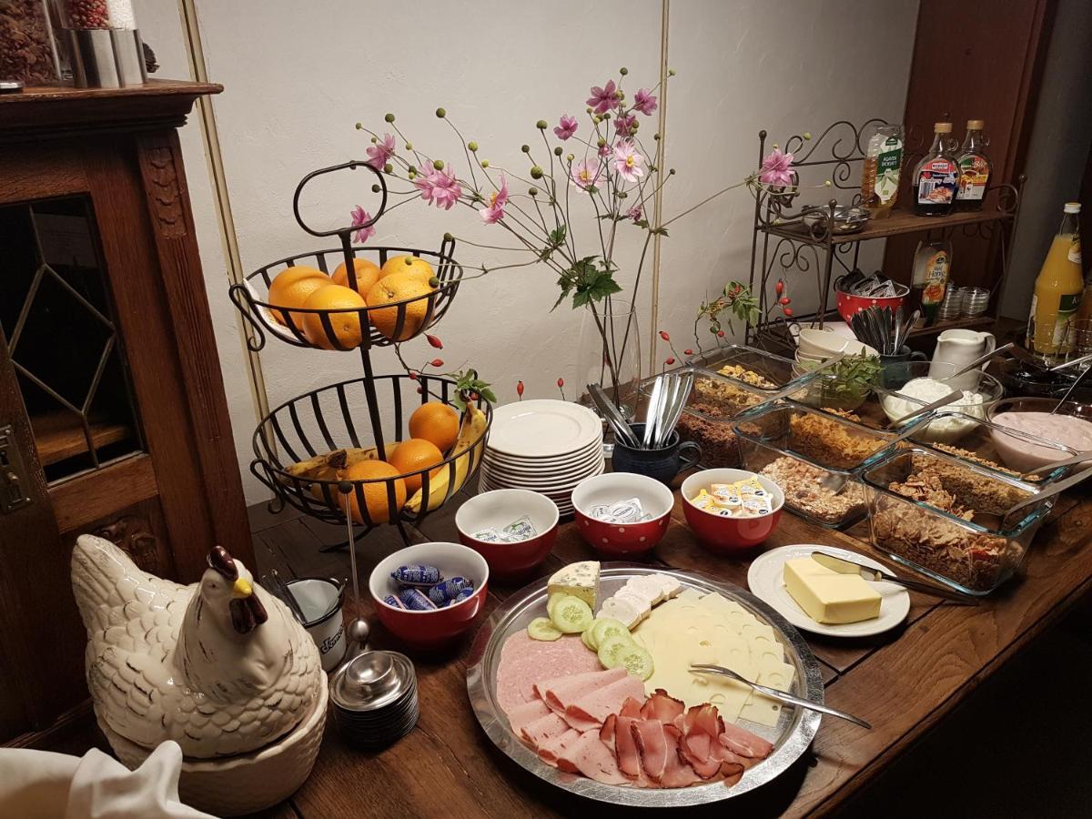 Hotel Kamps Ehrstädt エクステリア 写真